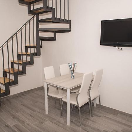 Apartamento Casa Langellotti Smart Nápoles Exterior foto